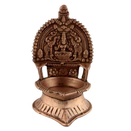 Hand Carved South Indian Ashtadhatu Oil Lamp